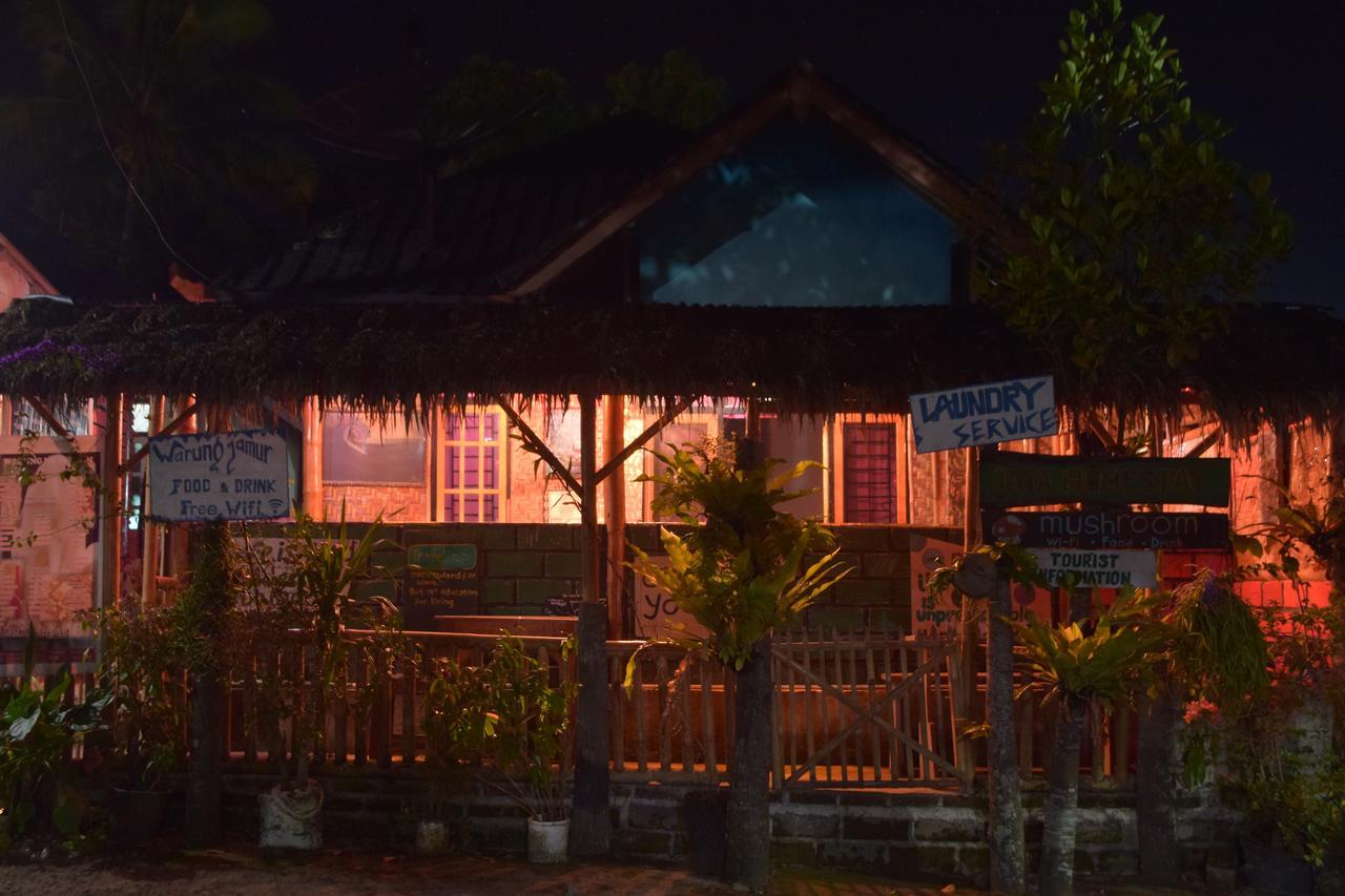 Jaya Homestay Tetebatu Exterior photo